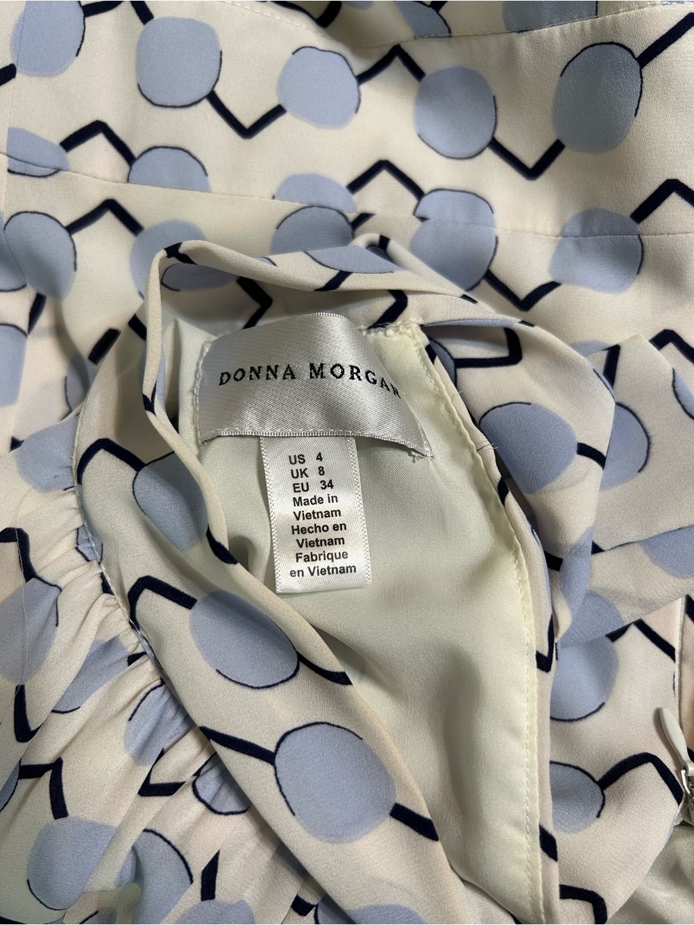 Donna Morgan Light Blue and White Sleeveless Mock-Neck Midi Dress - Picture 5 of 6